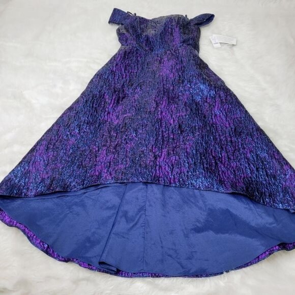 Aidan Mattox Metallic Jacquard Off-The-Shoulder Midi Tulle Gown 4 - Picture 10 of 11